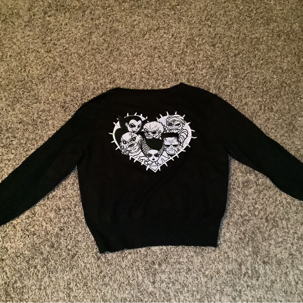 Stitch shoppe by loungefly universal monsters cropped cardigan, black, size: M - Picture 7 of 11